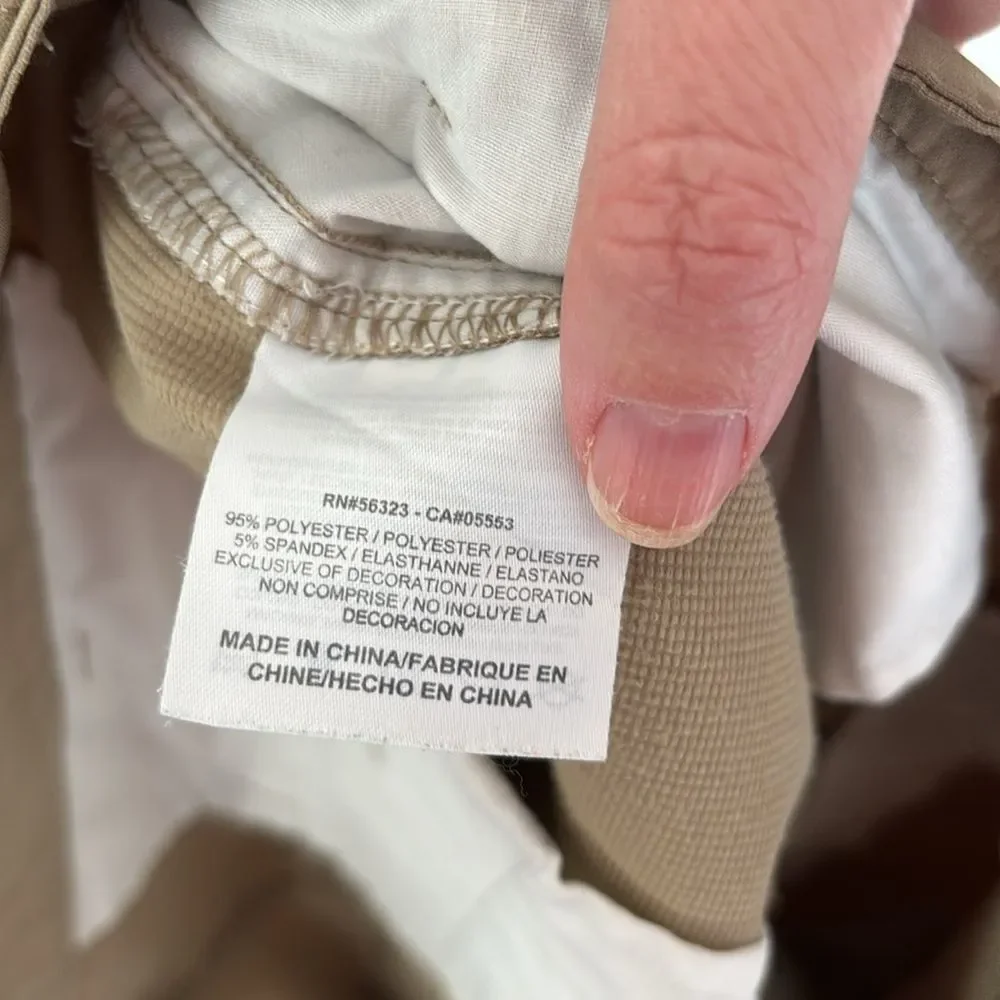 Nike Men’s golf shorts dry-fit cargo tan beige performance quick dry size 36 EUC